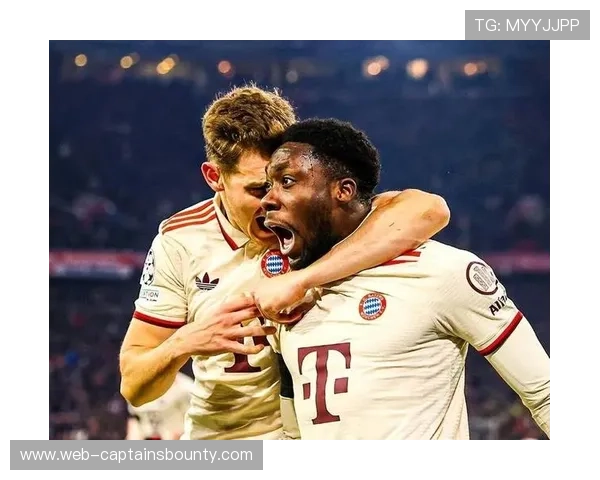 拜仁失利后格雷茨卡等人现身夜店，主帅孔帕尼给予假期调整